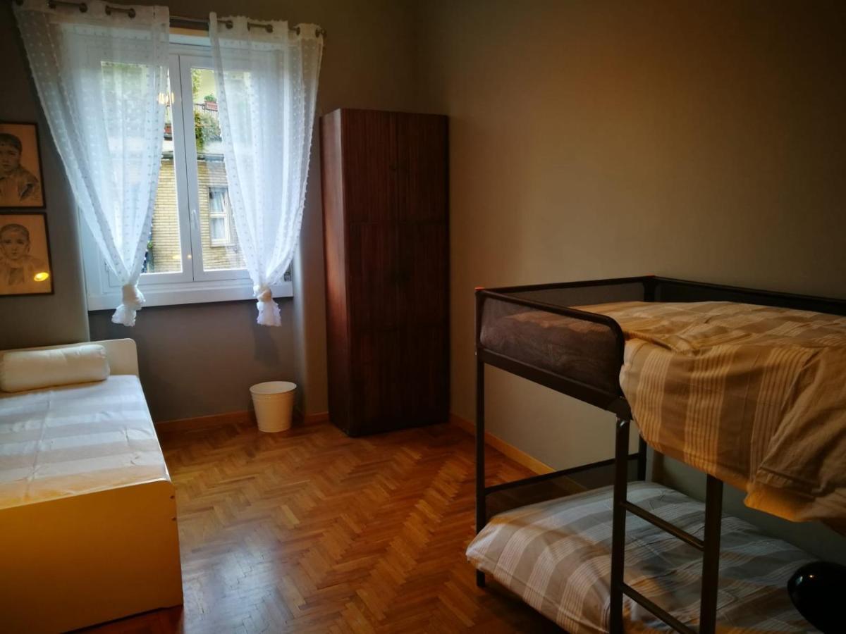 Apartamento Porta Romana Metro Station Milán